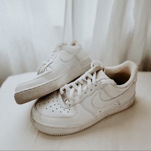 Woman’s Air Force 1 White